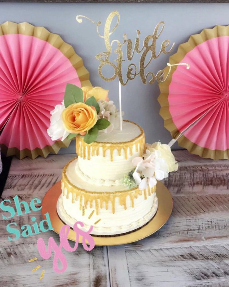 A custom cake by Tere