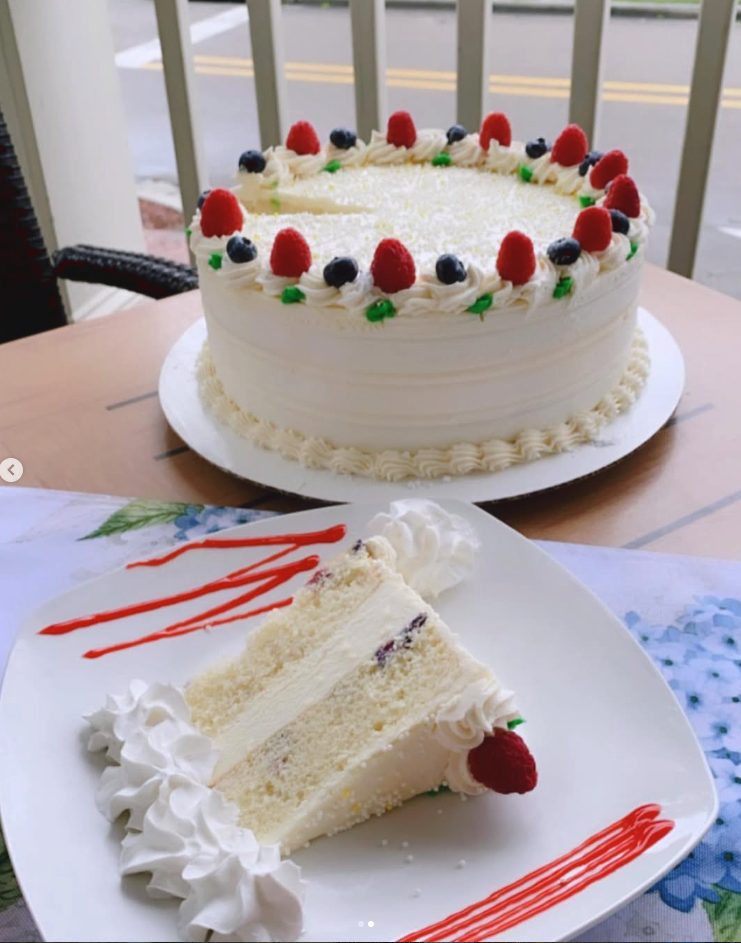 Lavender Lemon Cake